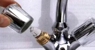 Устранение течи из крана в Энгельс - быстро, качественно, недорого от 1049 руб.
